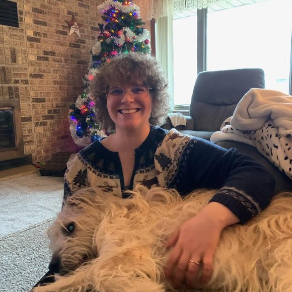 Meet your Posher, Clarissa - Picture 1 of 1